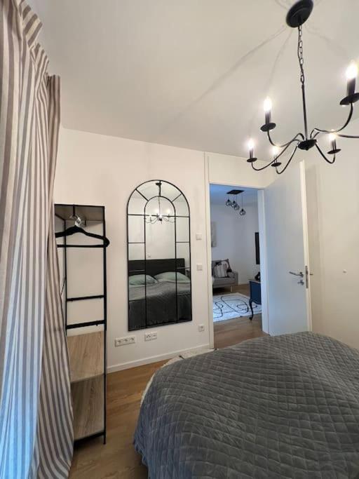 City-Juwel - Luxus Ferienwohnung ไฮน์สแบร์ก ภายนอก รูปภาพ